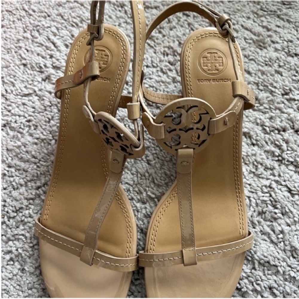 Tory Burch Beige Leather Sandals